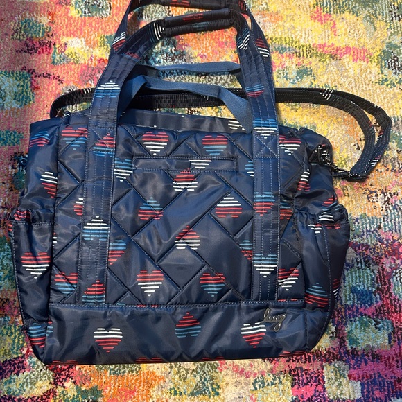 COPY - Lug - Quilted Tote with Heart Pattern - Picture 1 of 5